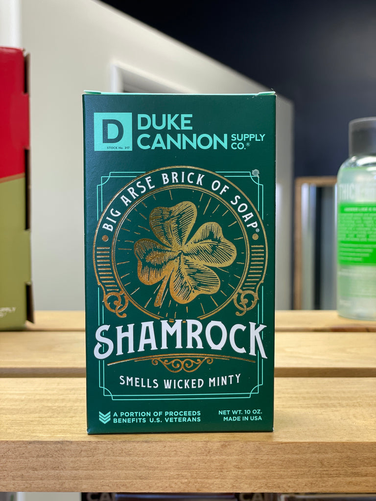 http://shopwhiskeycreek.com/cdn/shop/products/Shamrock1_1024x1024.jpg?v=1644523897