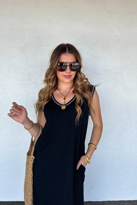 PREORDER: Relaxed Summer Split Hem Dress