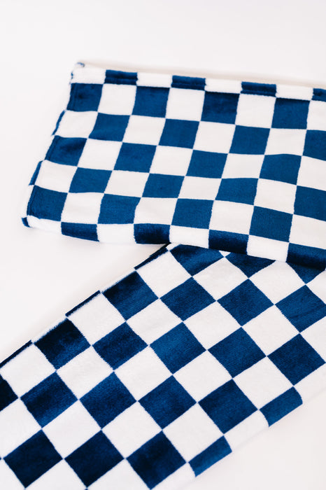 Berry Cozy Checkered Blanket