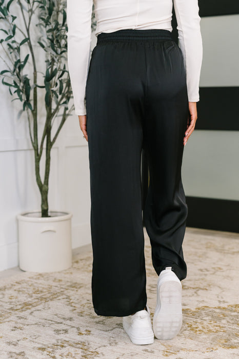 City Ease Wide Leg Bottoms in Black