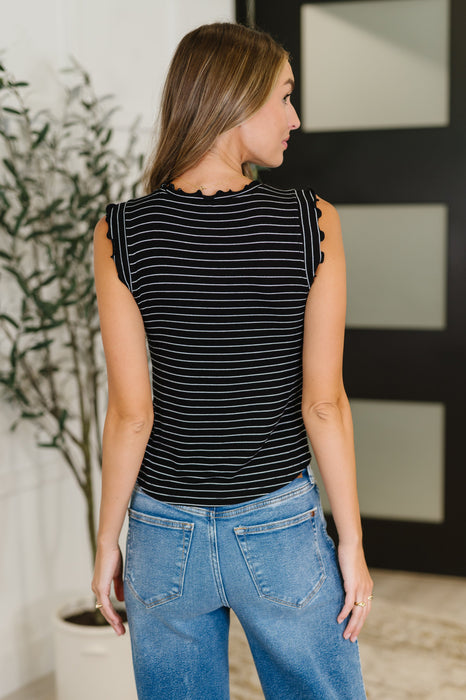 Doodle Me In Lettuce Round Neck Top in Black and White