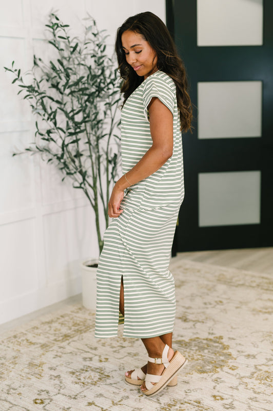 Keep Me Comfy Casual Maxi Dress in Green