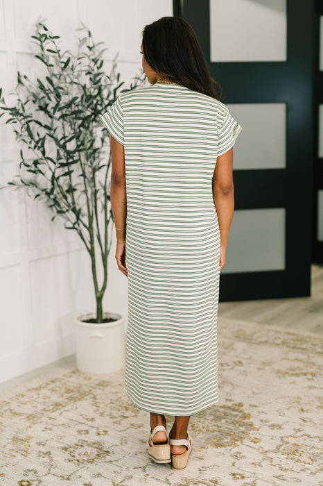 Keep Me Comfy Casual Maxi Dress in Green