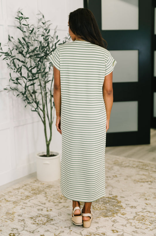 Keep Me Comfy Casual Maxi Dress in Green