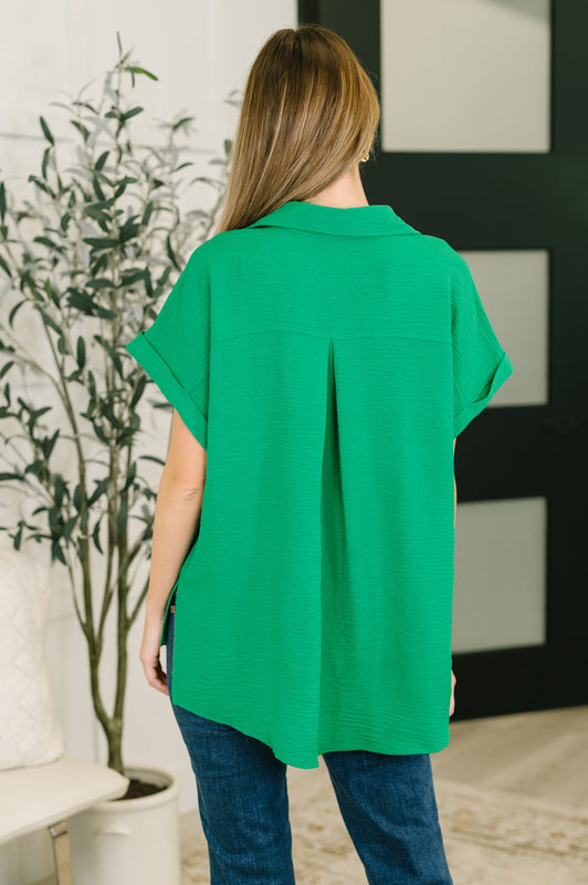 Keep Up Collared Button Down in Green