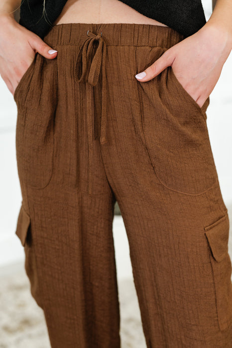 Off Duty Straight Leg Cargo Pants in  Brown