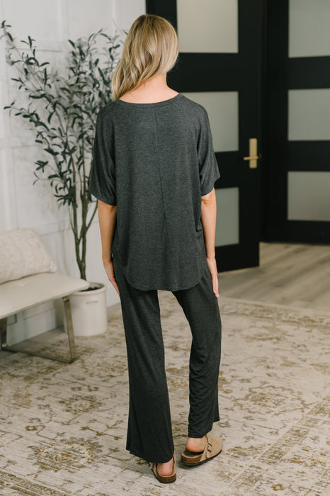 Ol' Reliable Top and Bottom Lounge Set in Charcoal