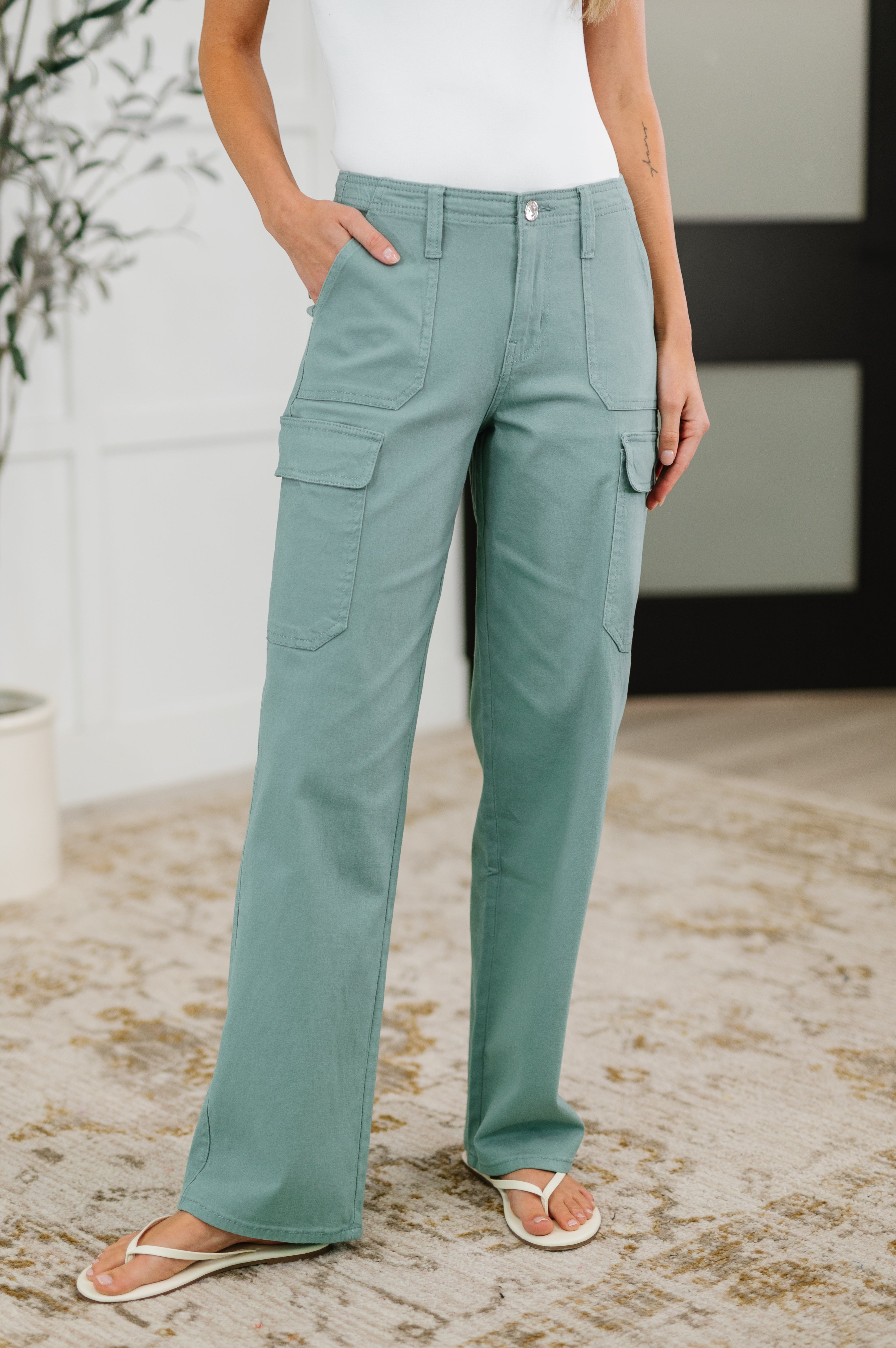 Pocket the Attitude Cargo Bottoms
