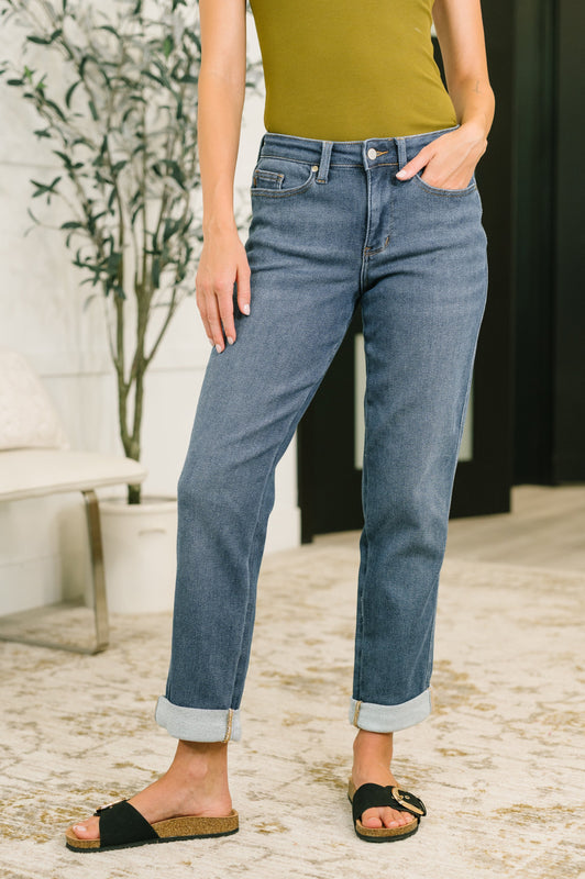 Shane Mid Rise Billie Boyfriend Jean in Dark Cozy Indigo