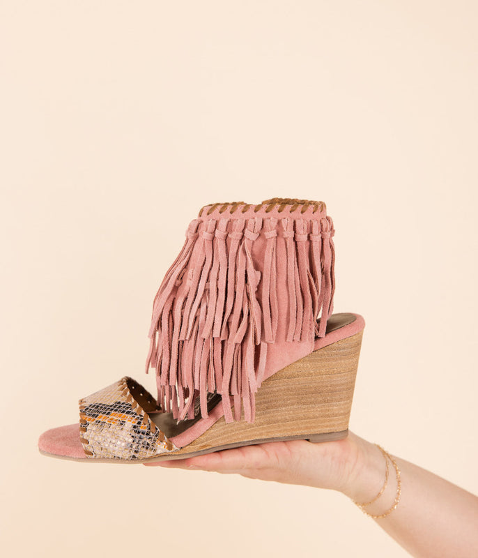 True Fringe Wedge in Blush